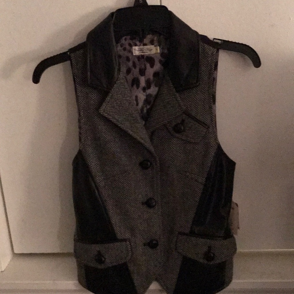Tasha Polizzi Sheffield Vest sz S